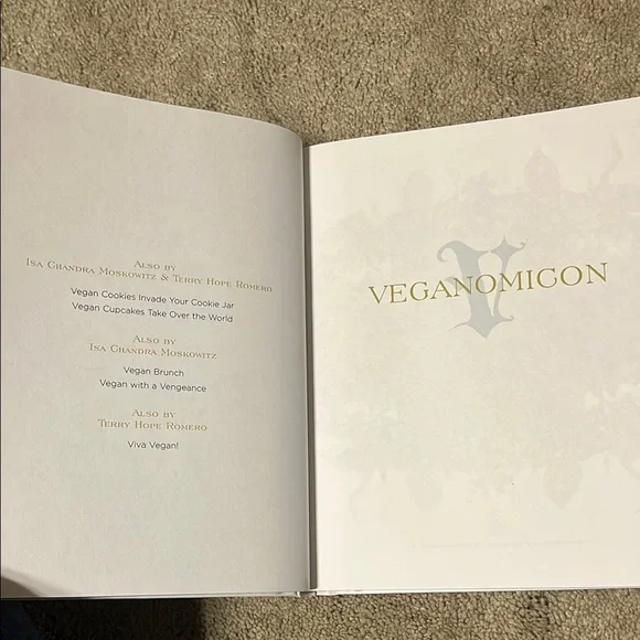 Veganomicon: The Ultimate Vegan Cookbook - Picture 2 of 5